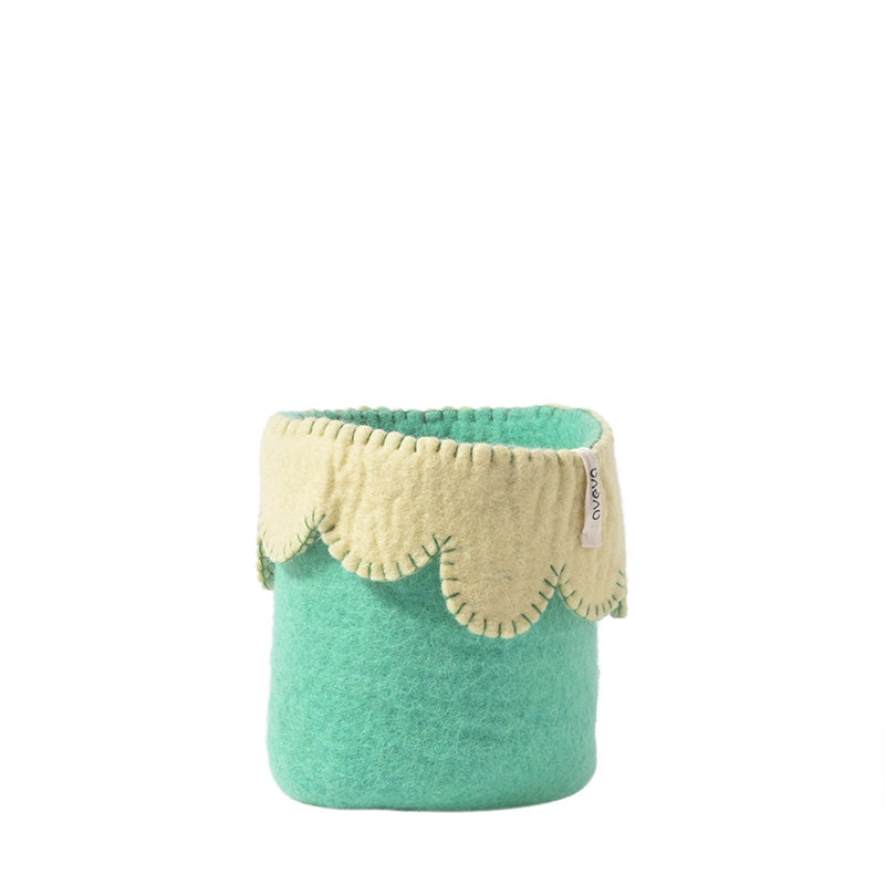 FLOWER POT 26