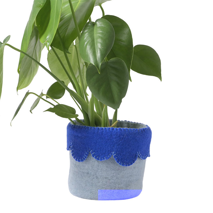 FLOWER POT 26