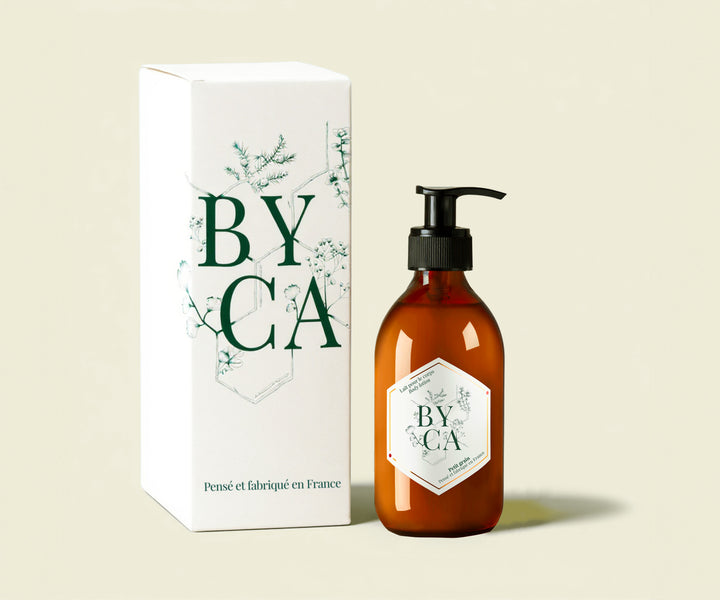 INTERIOR SCENT GLASS BOTTLES (280ML)